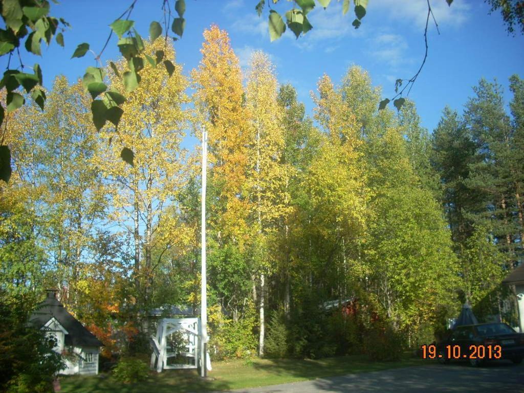 Ruska Bed & Breakfast Taivalkoski ภายนอก รูปภาพ