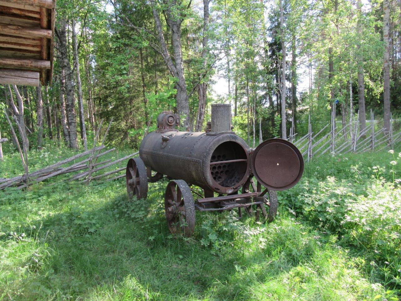 Ruska Bed & Breakfast Taivalkoski ภายนอก รูปภาพ